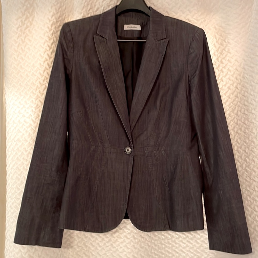 Calvin Klein blazer. Size 10. Feminine waist darting.  Fully lined. Denim finish